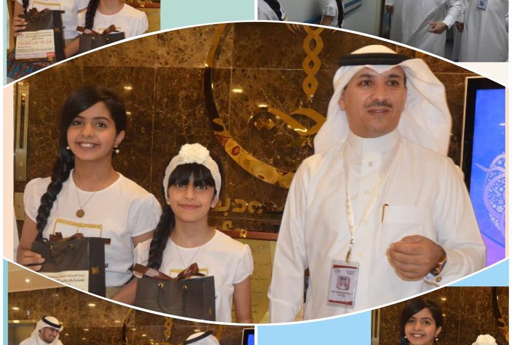 محافظ عنيزة يكرم نجمات شبكة التواصل الطفلتين لانا الفراج ووصايف الجناحي