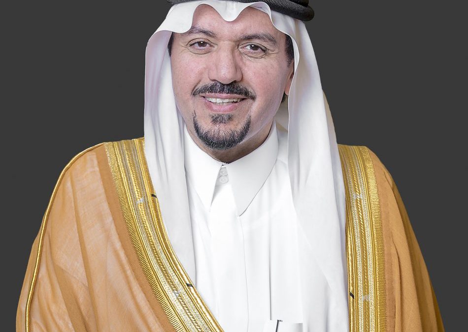 وصف تقريرها السنوي بالمتميز ..أمير القصيم يشيد بجهود لجنة أصدقاء المرضى بعنيزة
